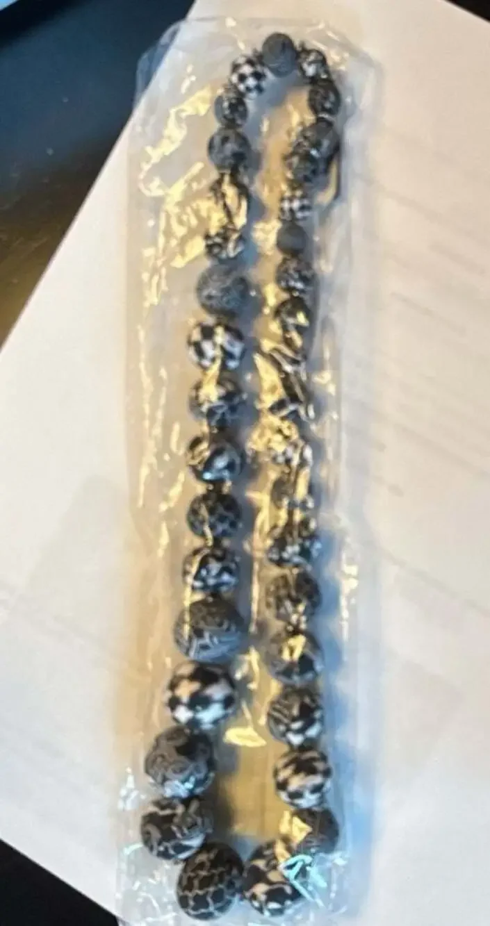 Jilzara Black/White Medium Keepsake Necklace
